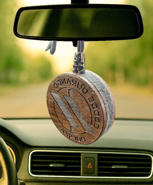 04. Personalizowana zawieszka- Lite drewno