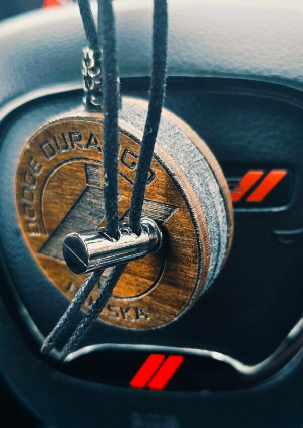 Personalizowana zawieszka- orzech – Twoje logo