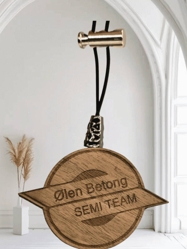 Personalizowana zawieszka- orzech – Twoje logo