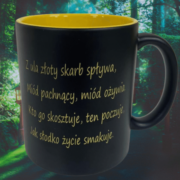 Kubek czarny matowy  (żółty) - grawerowany obrazek, napis