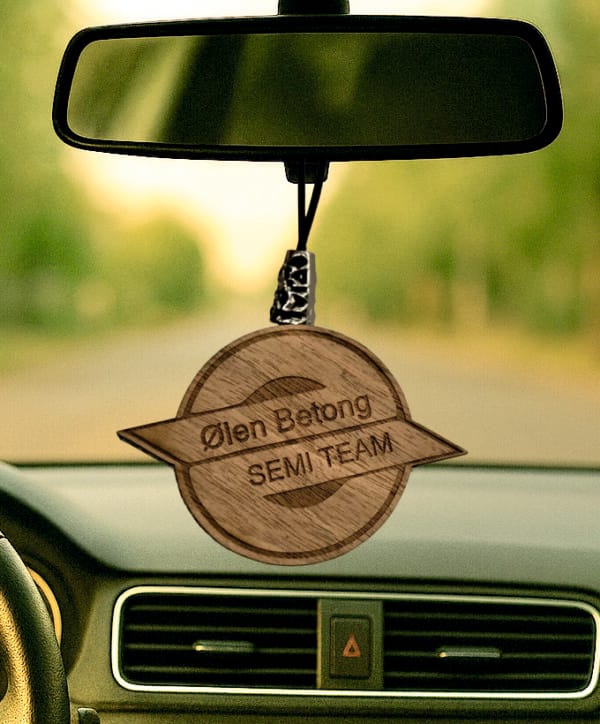 07. Zawieszka z litego drewna – projekt indywidualny