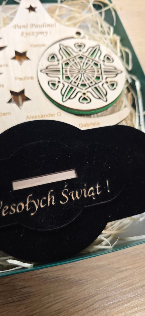 Choinka z zawieszką zapachową Choinka z zawieszką zapachową