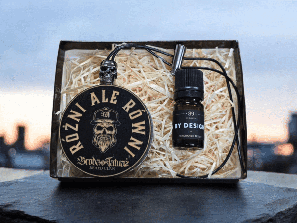 Zestaw zwieszka Broda i Tatuaż z Olejkiem Zestaw zwieszka Broda i Tatuaż z Olejkiem