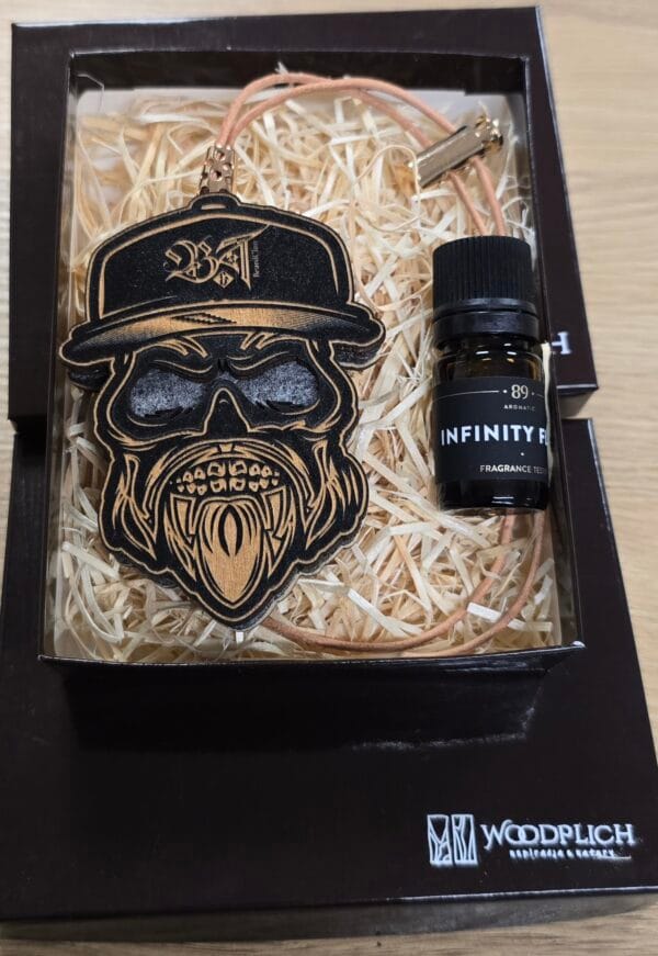 Zawieszka Broda i Tatuaż – Czacha Zawieszka Broda i Tatuaż – Czacha