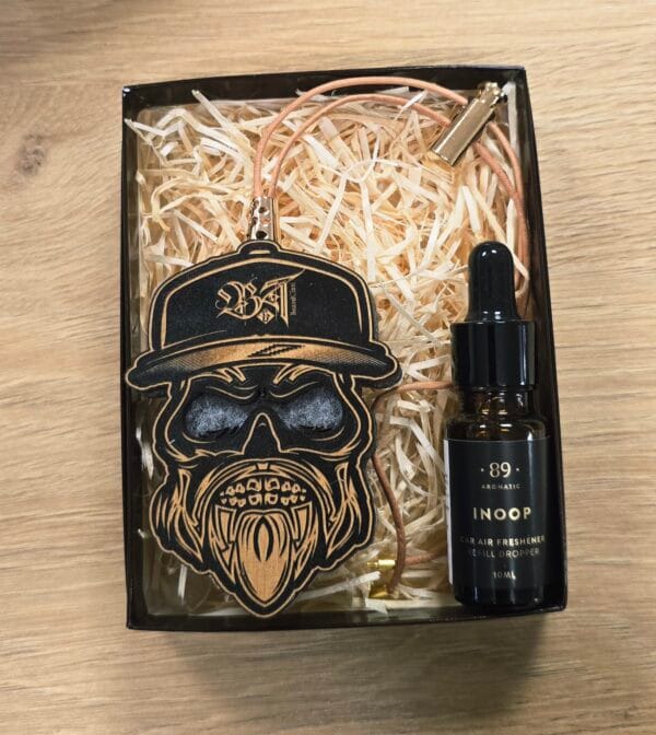 Zawieszka Broda i Tatuaż – Czacha Zawieszka Broda i Tatuaż – Czacha