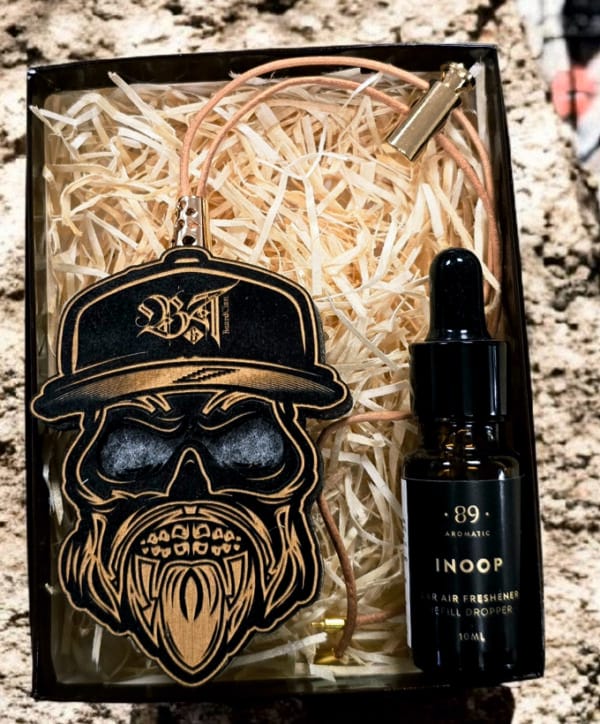 Zestaw zwieszka Broda i Tatuaż z Olejkiem – Czacha Zestaw zwieszka Broda i Tatuaż z Olejkiem – Czacha