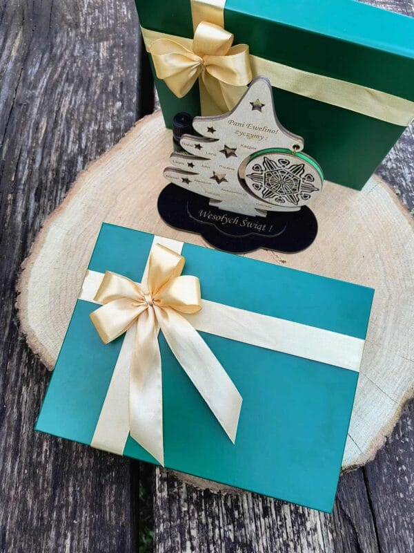 Choinka z zawieszką zapachową Choinka z zawieszką zapachową